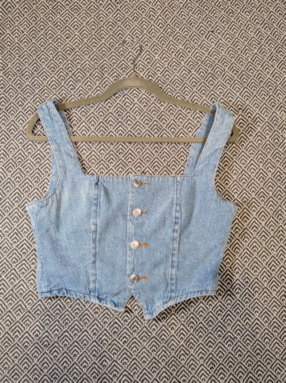Light Wash Denim Tank Top Sleeveless Cropped Button Detail Y2K Medium